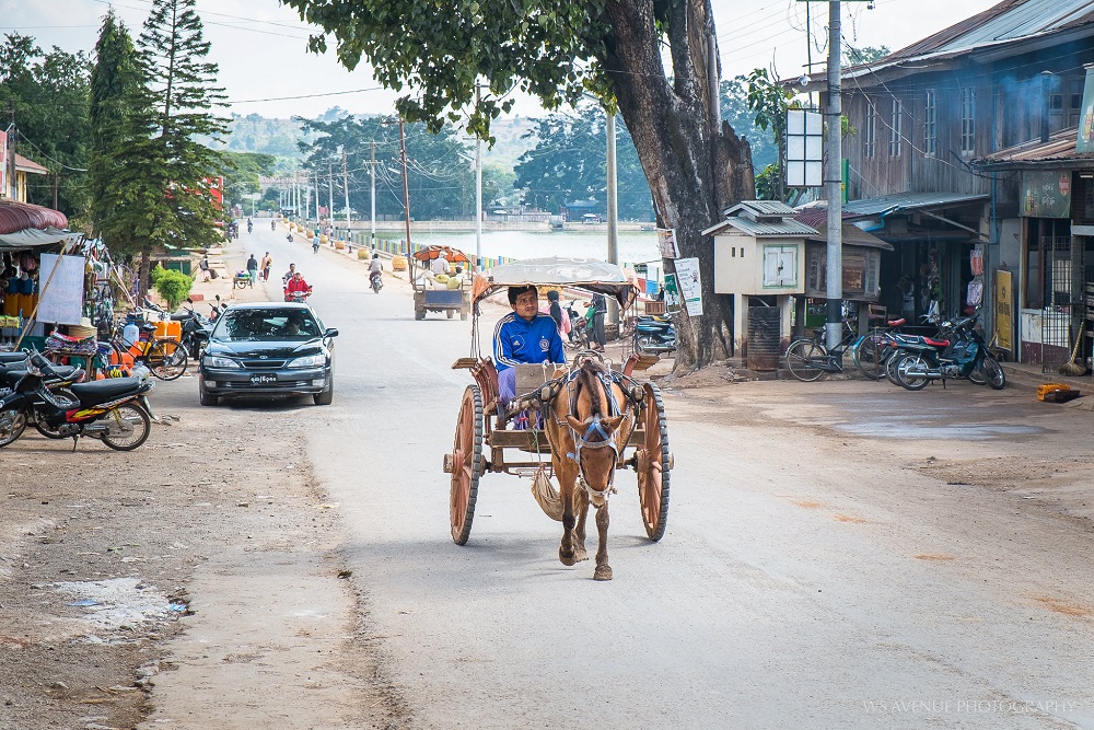 Trekking in Pindaya and Pindaya caves