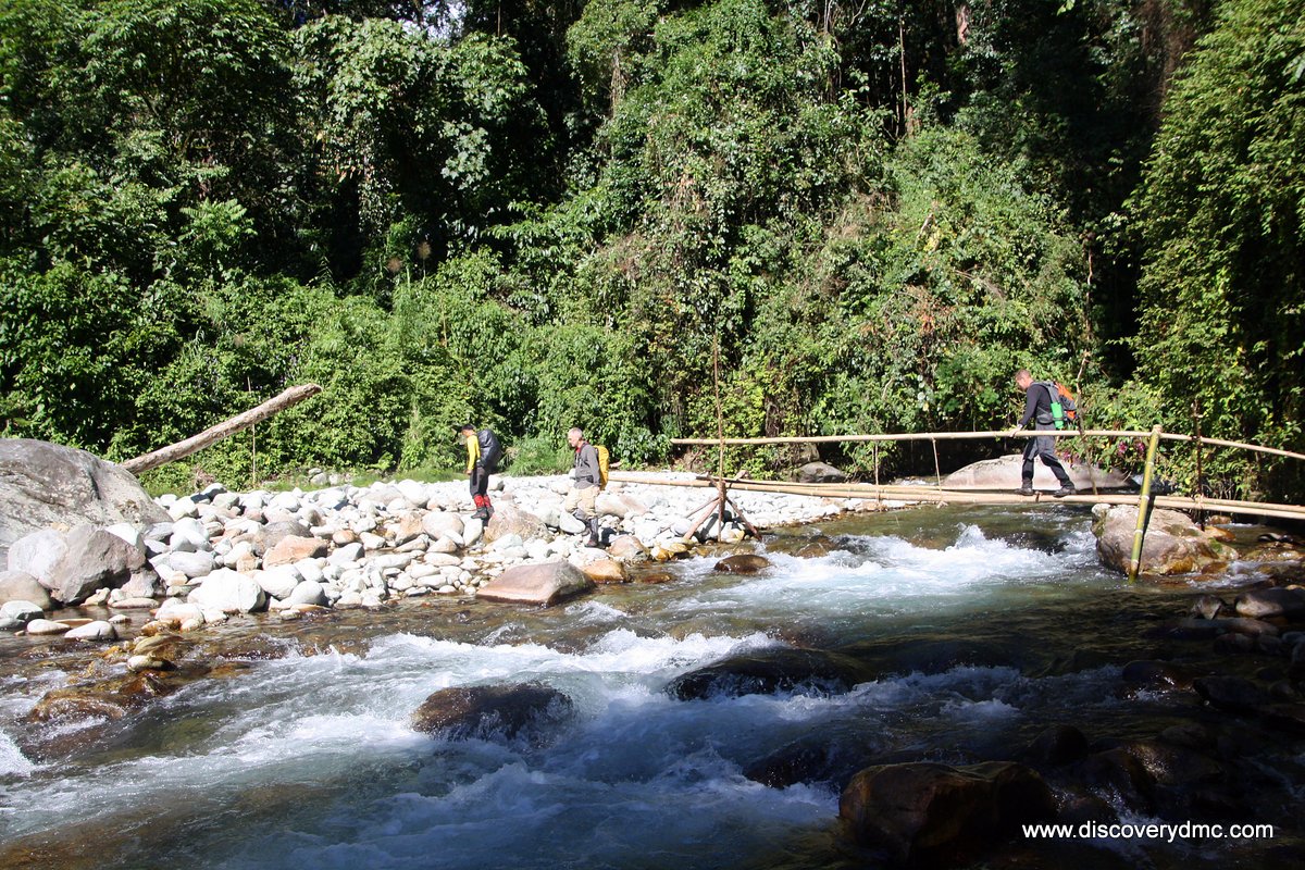 Putao rafting on Nam Lang River